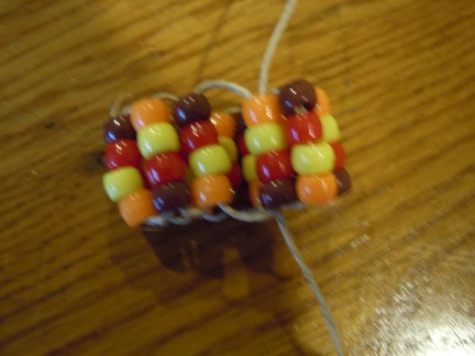 how to string pony beads